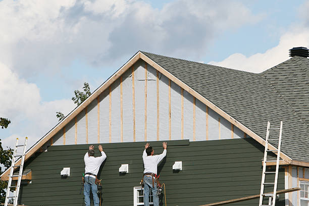 Professional Siding Replacement technician working in Shade Gap, PA